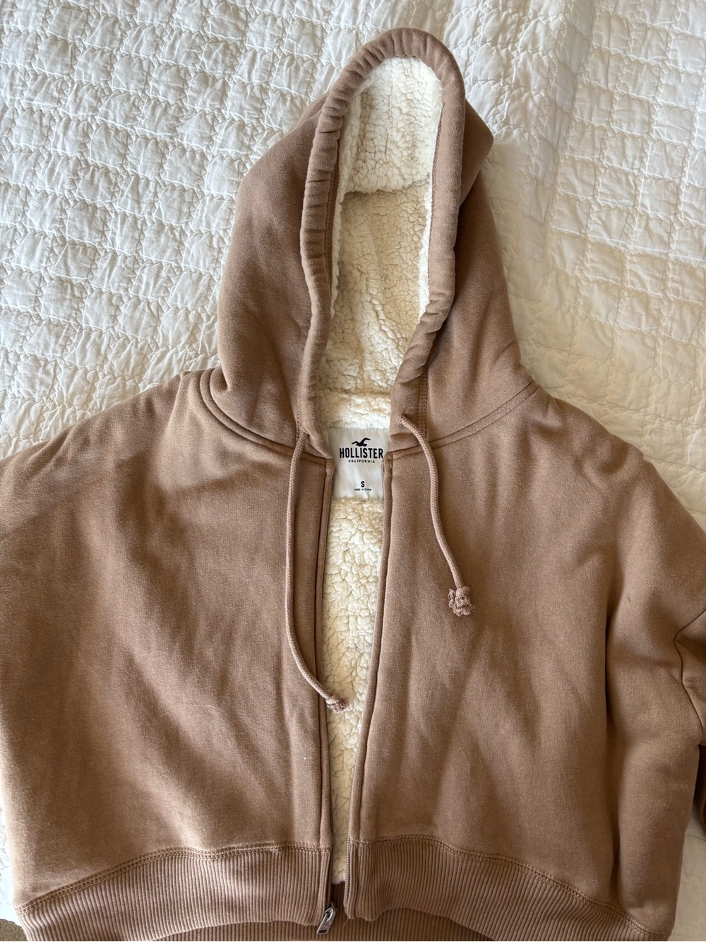 Hollister Sweatshirt - Women’s
